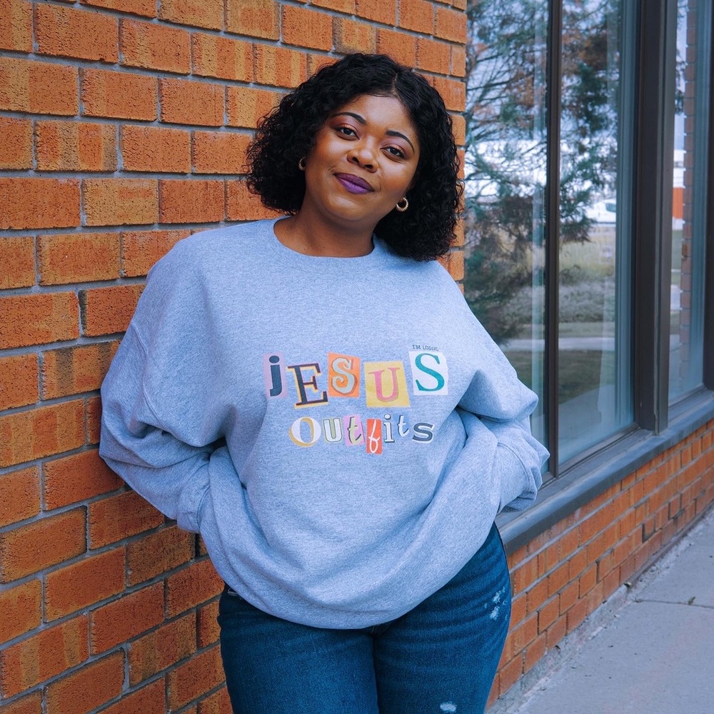 JESUS OUTFIT CREW NECK